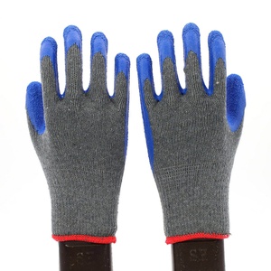 Gants de travail de sécurité en coton gris tricoté de calibre 10 avec paume enduite de latex noir froissé pour une meilleure adhérence et protection des mains - Product Image 2
