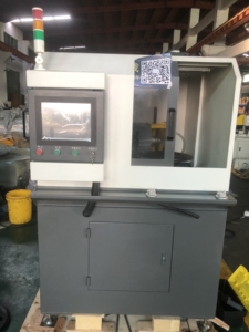 Machine d'affûtage automatique CNC-500 de haute précision pour lames de scie circulaire, affûteuse industrielle pour lames de scie à pointe en carbure - Product Image 1