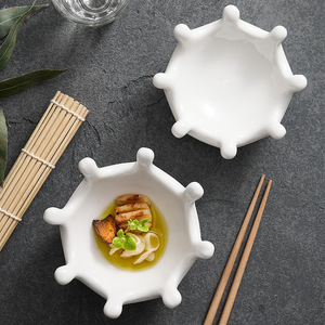 ชุดอาหารเย็นเซรามิกสีขาวรักษ์โลก รูปทรงโบว์ลิ่งแบบไม่สมมาตร สำหรับร้านอาหารและภาชนะใส่อาหารสำหรับงานปาร์ตี้ - Product Image 6