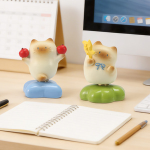 Figura Coleccionable de Caja Sorpresa, Gato de la Suerte de Resina, Figura Giratoria 360°, Adorno Kawaii para Escritorio, Regalo al por Mayor, Animales - Product Image 2