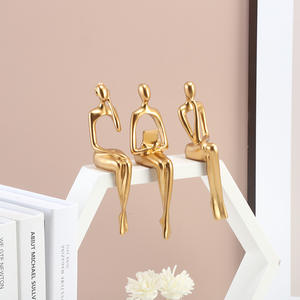 Statues en résine de haute qualité or moderne décoration de la maison étagère envoyer des amis et la famille décoration en mouvement cadeaux décoration de la maison - Product Image 3