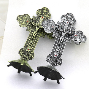 Mecrt Católica Crucifixo Ornamento com Jesus Figura Vintage Desktop Acessórios Zinc Alloy Ornamentos Cruz Metal Decoração - Product Image 1