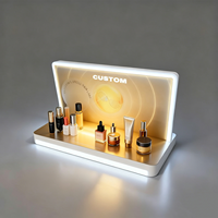 Support de présentation cosmétique lumineux en acrylique de luxe pour soins de la peau et maquillage, personnalisé et pré-assemblé