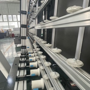 Ligne complète intégrée pour le lavage, l'assemblage, le remplissage de gaz et le scellage d'unités hermétiques - Product Image 3