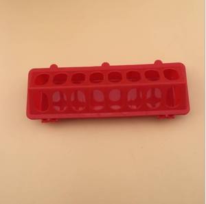 Mangeoire à oiseaux en plastique durable de 50cm avec plusieurs trous d'alimentation - Product Image 3