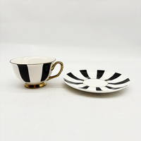 Tasse à café en céramique à motif de bande blanche et noire classique or bord doré Logo personnalisé élégant thé bière tasse à eau ensemble cadeau élégant