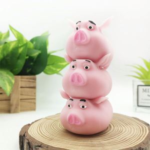 Adorno de cerdito rosa relleno de arena, de recuperación lenta, con forma de gusano espacial retorcido, juguete para decoración de oficina y niños - Product Image 1
