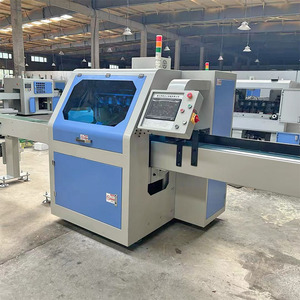 Máquina de corte transversal CNC de alta velocidad con escáner para eliminación automática de nudos y manchas azules en madera, con optimización de corte. - Product Image 4