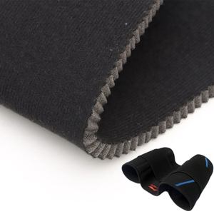 Dispositivo medico a tre strati per sala operatoria in tessuto stratificato in spugna di velluto ambientale - Product Image 3