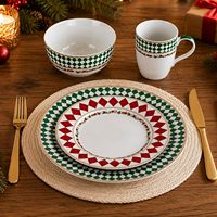 Service de table en porcelaine fine 16 pièces, motif de Noël, pour 4 personnes, avec détails dorés