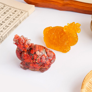 Adorno de <span class=keywords><strong>Tortuga</strong></span> Dragón de Resina Epoxi con Virutas de Cristal Natural al por Mayor, Mascota de Longevidad, Regalo de Año Nuevo - Product Image 4