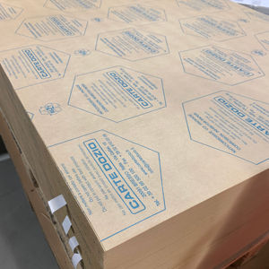 Fabriqué en Italie, papier VCI de la marque Carte Dozio avec revêtement PE pour la préservation des métaux et la protection contre la corrosion - Product Image 1