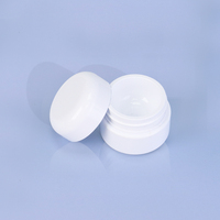 Bouteille de crème en plastique blanche personnalisable de 5g 15g 30g petit pot blanc pour les soins de la peau gel pour les ongles crème mains visage cosmétiques
