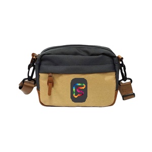 <span class=keywords><strong>Borsa</strong></span> a Tracolla da <span class=keywords><strong>Uomo</strong></span> in Nylon di Qualità con Logo Personalizzato, Stile Vintage, Fondo in PU, per Viaggi e Attività all'Aperto - Product Image 1