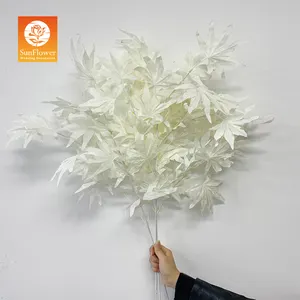 Sunwedding Beautiful Silk White Maple Leaf Single Stem Artificial Flower For Home Wedding Party Decor
