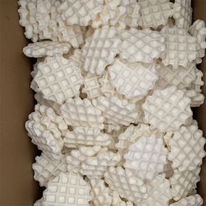Simulation Modèle Alimentaire Humide Texture Douce Avec Gaufre Belge Couleur Blanche <span class=keywords><strong>Original</strong></span> Chocolat Saveur Ensemble Faux Fête De Mariage - Product Image 6