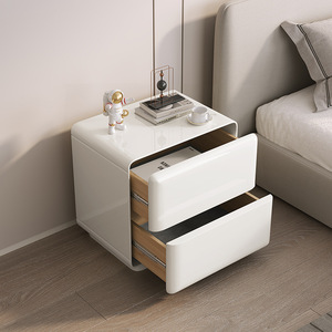 Mesita de noche moderna minimalista de madera maciza con cajones de almacenamiento para dormitorio y uso doméstico - Product Image 1