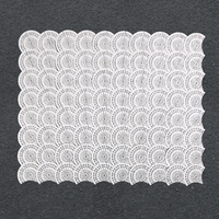 Centurymosaic Mosaïque en marbre blanc Thassos Bianco Carrara en forme d'éventail rond, mosaïque à jet d'eau pour mur et sol