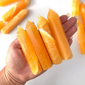 Pierres de calcite jaune polies de haute qualité en gros, 6-10 cm, tendance moderne, emballage sûr pour une décoration intérieure unique - Product Image 1