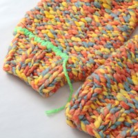 AiNear Vente en gros Design de logo personnalisé Oem & Odm Cardigan à manches longues col en V fait main pour femmes Pull en tricot de laine brodé pour dames
