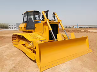 Bulldozer sur chenilles neuf de 147 kW, capacité de la benne de 3,24 à 4,3 m³, avec lame et ripper