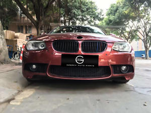 Kit carrosserie en gros pour <span class=keywords><strong>BMW</strong></span> Série 3 E90 <span class=keywords><strong>E92</strong></span> E93 Facelift M3 Pare-chocs avant Pare-chocs arrière Jupes latérales Ailes Kit carrosserie E90 M3 - Product Image 4