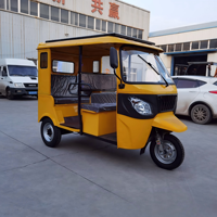 Sièges confortables, carrosserie fermée, 6 passagers, charge utile élevée, Tuk Tuk à essence, moto à trois roues