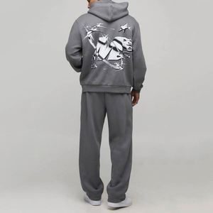 Sweat-shirt à capuche et pantalon de survêtement gris foncé avec logo camouflage, ensemble deux pièces minimaliste personnalisé pour homme - Product Image 2