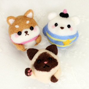 Accessoires de bricolage Jouet en carton pour chien mignon Kits d'artisanat en feutre de <span class=keywords><strong>laine</strong></span> faits à la main - Product Image 4