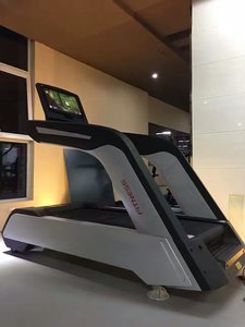Tapis roulant motorisé à écran tactile commercial pour salle de sport, machine d'exercice à vendre - Product Image 5