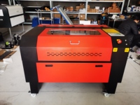 Machine de gravure et de découpe laser CO2 Hauser 5070, type portique, compatible DXF, en promotion, provenance Chine
