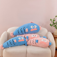 Niedliches Clownfisch-Plüschkissen Großäugiges Design mit Roten Lippen Büro-Sofakissen Unisex-Geschenk für Partys