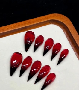Ongles à presser INS, dégradé rouge, griffes d'aigle 3D, faits main, forme stiletto, griffes de dragon courbées, épaissis, style gothique, vente en gros - Product Image 3