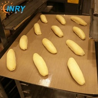 Tissu en fibre de verre enduit de PTFE de qualité alimentaire résistant aux hautes températures pour les plateaux de boulangerie