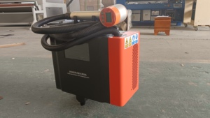 High Efficiency Handheld 20W Pulse <b>Laser</b> <b>Cleaning</b> <b>Machine</b> for Metal Rust Paint Stripping <b>Laser</b> <b>Cleaning</b> <b>Machine</b> - Product Image 4