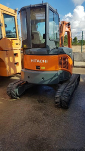 Excavatrice d'occasion japonaise d'origine Hitachi zx35 à vendre zaxis 35 55 56 excavateur 3.5 5 tonnes 6 tonnes mini pelle d'occasion construction - Product Image 2