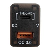 Chargeur USB PD Type C + QC 3.0 avec affichage de la tension, adaptateur, prise tableau de bord, voltmètre pour Toyota Camry Landcruiser Prado