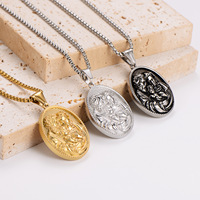 Collier classique avec médaille de la Sainte Famille Jésus Marie Joseph, pendentif ovale en acier inoxydable, bijou religieux, cadeau de foi