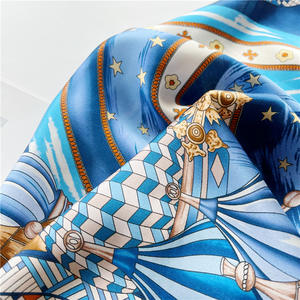 Châle de soie naturelle 12MM personnalisé Châle de soie satiné de mûrier de conception Machine d'impression numérique carrée de 65cm sertie pour les femmes - Product Image 4