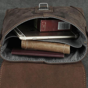 กระเป๋าหนังวัวแท้สไตล์เรโทรแครซี่ฮอร์ส แอนดง สำหรับผู้ชาย สะพายข้าง สะพายไหล่ คาดเอว - Product Image 5
