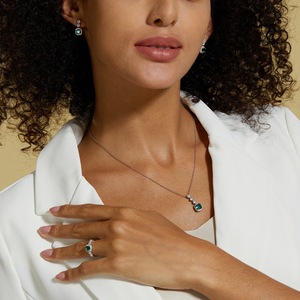 Collar con Colgante <span class=keywords><strong>de</strong></span> Esmeralda Cultivada en Laboratorio, Chapado en Platino, Plata <span class=keywords><strong>de</strong></span> Ley 925, Corte Ovalado, Pera, Redondo, Multi Estilo, Joyería Fina - Product Image 3