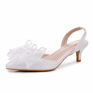 Sepatu sandal hak pendek, 5 cm ukuran besar tipis ujung lancip sepatu pernikahan putih - Product Image 1