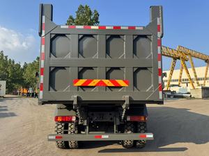 Inviato in Africa contenitore di spedizione personalizzabile nuovissimo Sinotruck Howo T7S 371hp 6*4 ribaltabile ribaltabile - Product Image 5