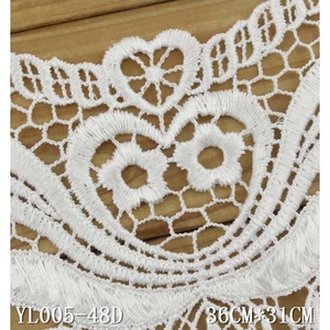 Colletto in Pizzo Guipure Idrosolubile in Poliestere da 36 cm, Ricamo Ecologico, Collo in Pizzo Guipure con Due Lati - Product Image 5