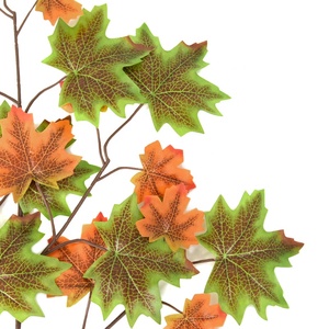 Phong Cách Mới Màu Sắc Nhà Máy Giả Mới Hoa Giả Chi Nhánh Nhân Tạo <span class=keywords><strong>Maple</strong></span> Tree Lá Cho Kỳ Nghỉ Trang Trí - Product Image 5