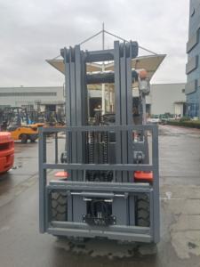 YCMG China Carretilla Elevadora <span class=keywords><strong>GLP</strong></span>, Montacargas de Propano, Montacargas de Gas LP de 3 Toneladas, Nuevo Precio de Venta - Product Image 2