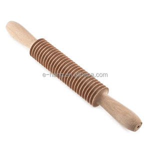 <strong>Tagliatelle</strong> Rolling Pin Pasta Spaghetti Cutter Tool Thickness of Pasta Strips 0.6cm - Product Image 1