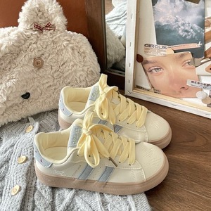 Zapatos Deportivos Casuales 2026, Estilo Coreano Retro, Punta Redonda, Suela Gruesa, Transpirables, Antideslizantes, Blancos - Product Image 4