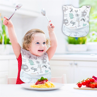Bavoirs pour bébé, nouveau design, best-seller, tissus non tissés, doux et respirants, jetables, imprimés, pour nourrissons et tout-petits