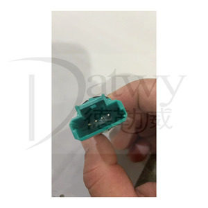 Interruptor de Luz de Freno OE 1606480480 9650688480 453465 453448 453463 para Peugeot 207 307 308 407 <span class=keywords><strong>Expert</strong></span> III Partner III (marca Datwy) - Product Image 3
